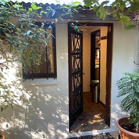Ferienwohnung Alice'S Granny Flat Alice Springs Exterior foto